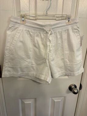 GAP White Drawstring Shorts